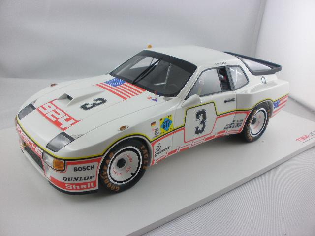 1980 Porsche 924 Carrera GT in Black 1:18 AUTOart Die Cast