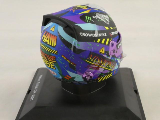 Helmet Lewis Hamilton 2021 Spark Model 1:5 5HF066 - Modellini F1 Diecast