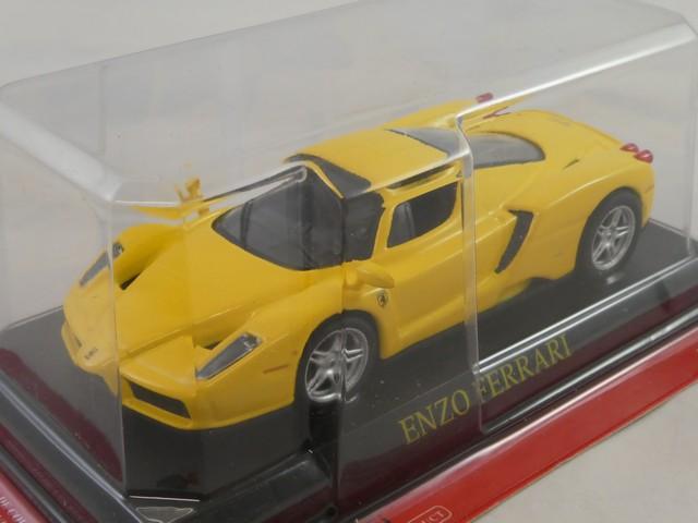 Ferrari Enzo - Modellini Street Diecast