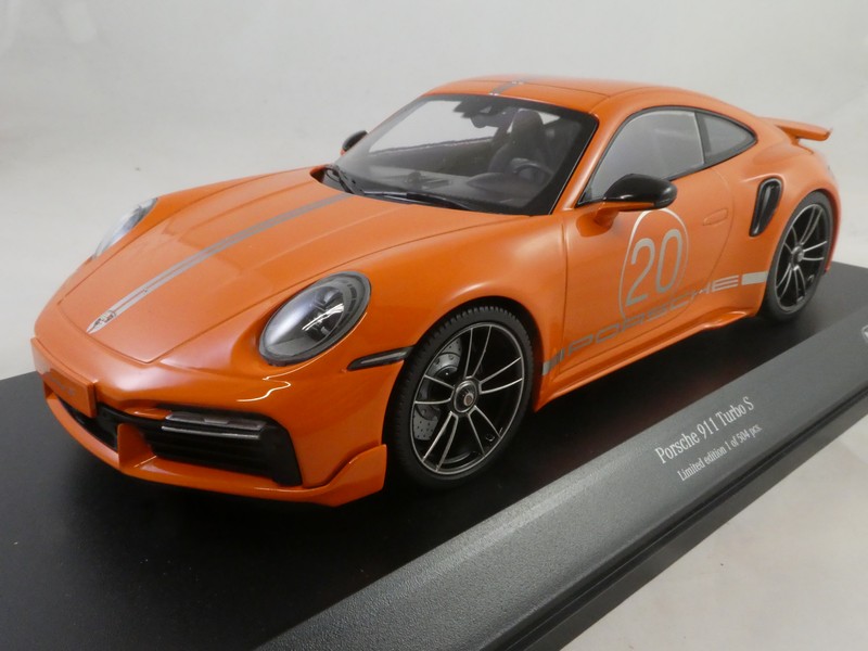 Porsche 911 (992) Turbo S 2021 - Modellini Street Diecast