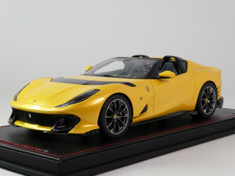 Ferrari 812 Competizione 1:18