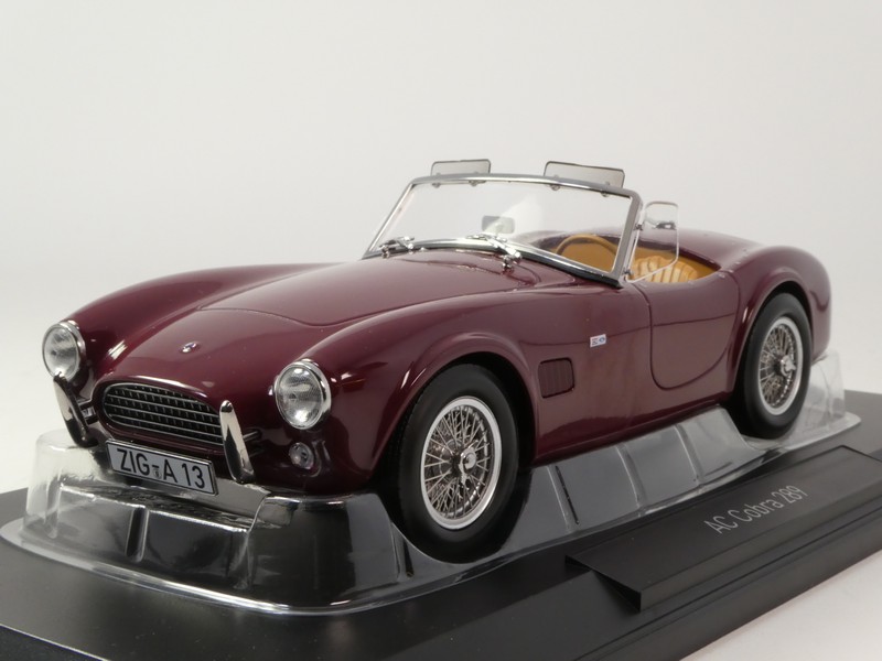 Voiture Miniature Scalextric Shelby Cobra 289 – Échelle 1:32 – Avec éclairage – Magnatraction