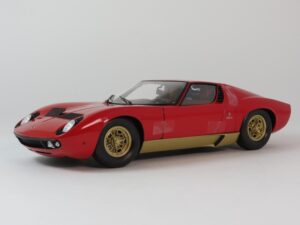 Lamborghini Miura P400