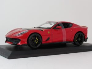 Ferrari 812 Competizione 2021
