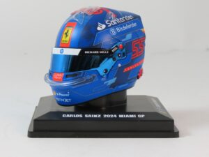 Helmet Carlos Sainz 2024