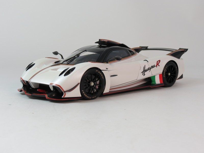 Pagani Huayra R