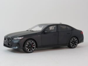 BMW i5 2023