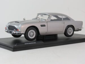Aston Martin DB5 1964