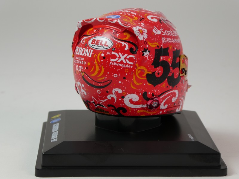 Helmet Carlos Sainz 2024 - immagine 2