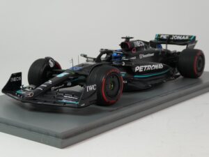 Mercedes-Benz W14 E Performance 2023