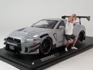 Nissan GT-R (R35) Liberty Walk Boby Kit Type 2