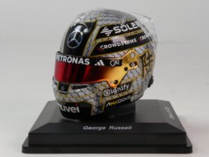 Helmet George Russell 2025