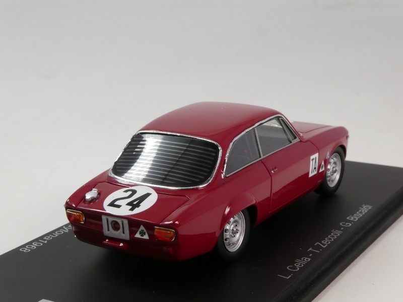 Alfa Romeo Giulia Sprint GTA 1968 - immagine 2