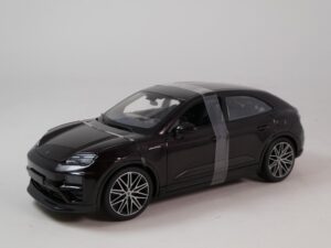 Porsche Macan Turbo Electric