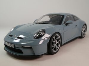 Porsche 911 S/T 2023