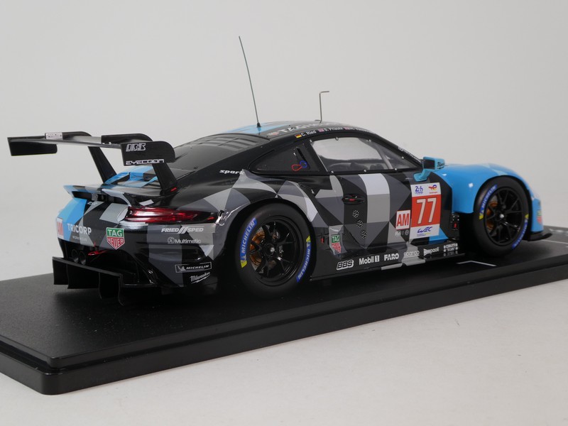 Porsche 911 (992) RSR 2022 - immagine 2