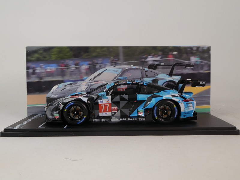 Porsche 911 (992) RSR 2022 - immagine 3