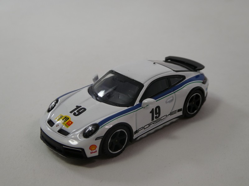 Porsche 911 Dakar
