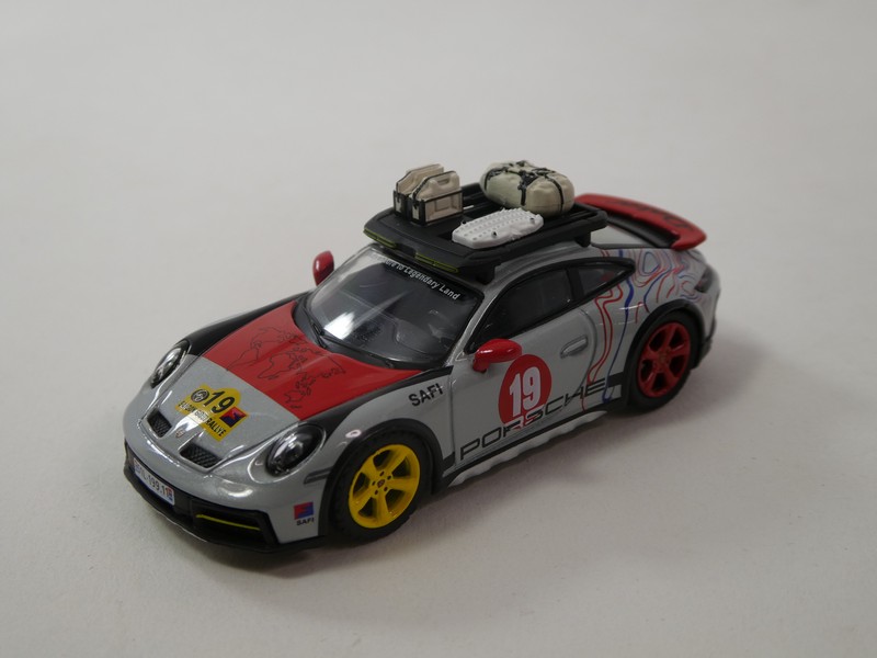 Porsche 911 Dakar