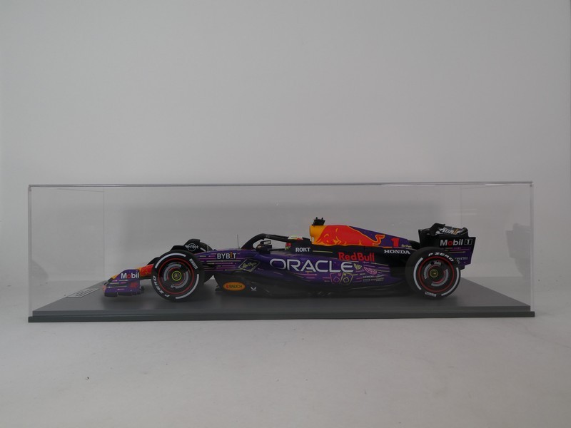 Red Bull RB19 2023 - immagine 3