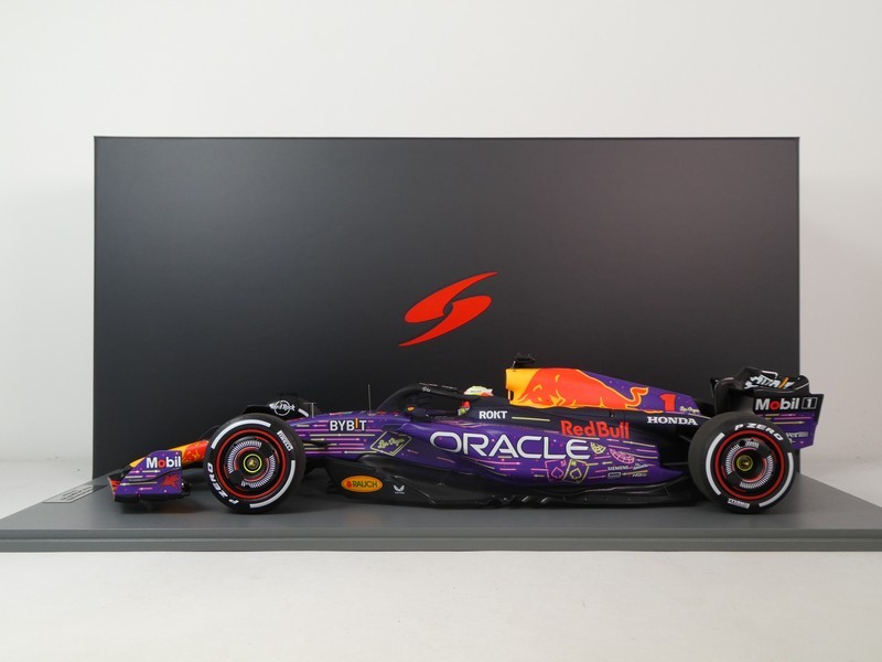 Red Bull RB19 2023 - immagine 4