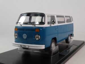 Volkswagen T2b Bus 1972