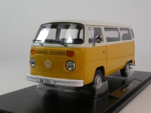 Volkswagen T2b Bus 1972