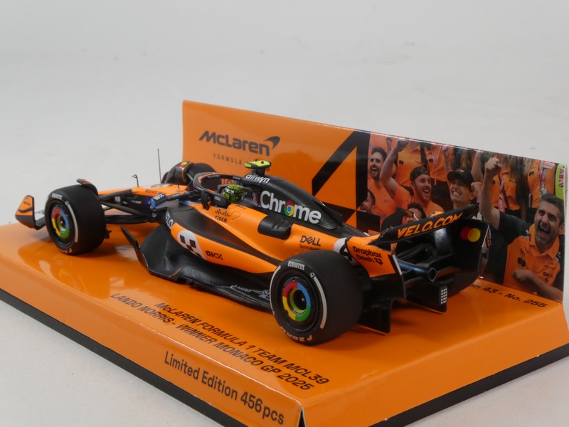 McLaren MCL39 2025 - immagine 2
