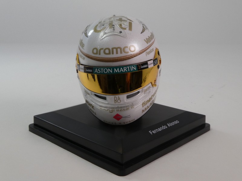 Helmet Fernando Alonso 2025 - immagine 3