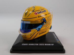 Helmet Lewis Hamilton 2025