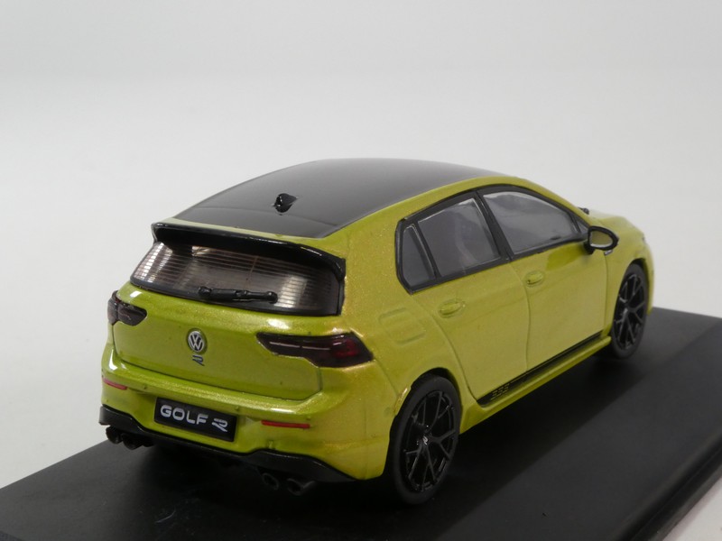 Volkswagen Golf VIII R - immagine 2