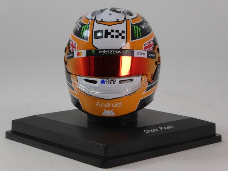 Helmet Oscar Piastri 2025 - immagine 3
