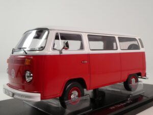 Volkswagen T2b Bus 1972