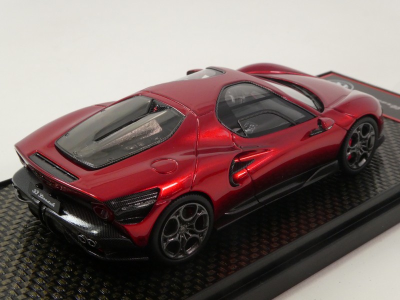 Alfa Romeo 33 Stradale - immagine 2