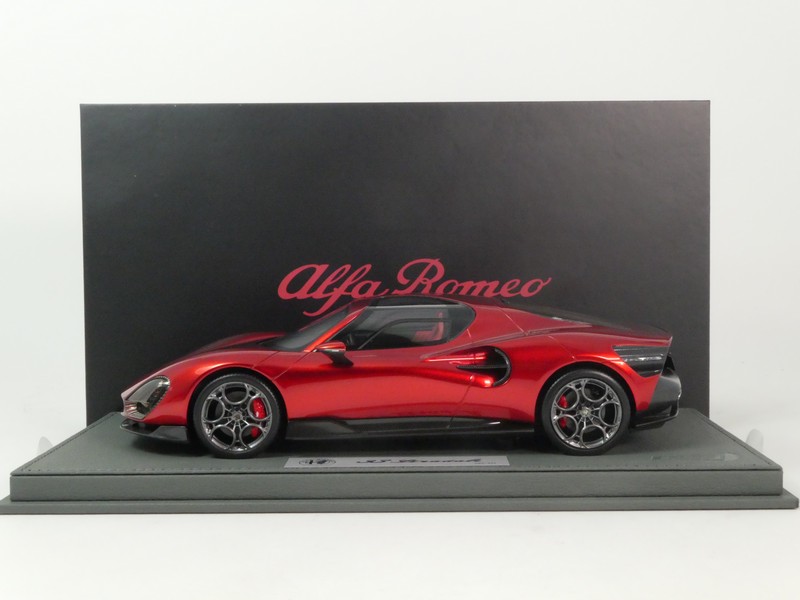 Alfa Romeo 33 Stradale - immagine 3