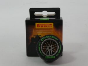 Tyre Magnet Green