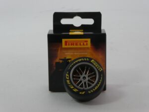 Tyre Magnet Yellow