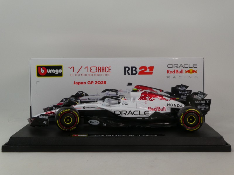 Red Bull RB21 2025 - immagine 3