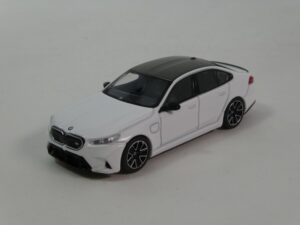 BMW M5 2025