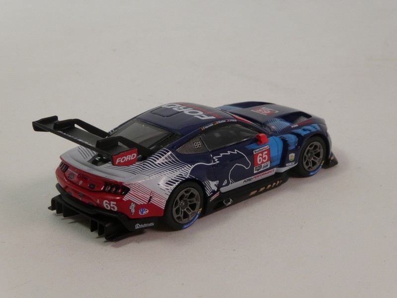 Ford Mustang GT3 2024 - immagine 2