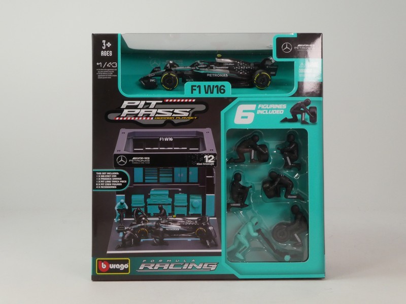Mercedes-Benz W16 E 2025 + Garage & 6 Figurines - immagine 3