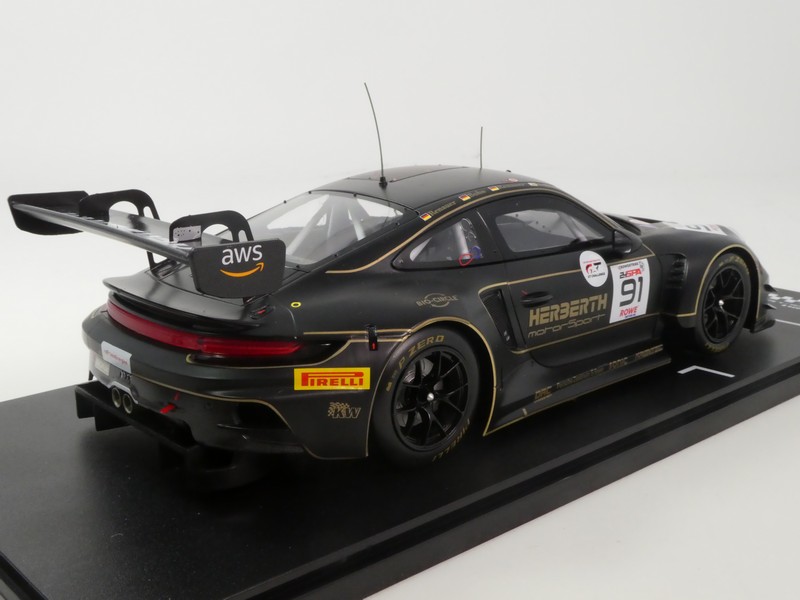 Porsche 911 GT3 R 2024 - immagine 2