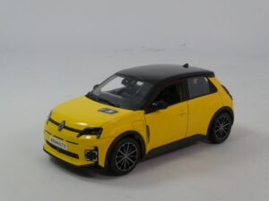 Renault 5 E-Tech electric 2024