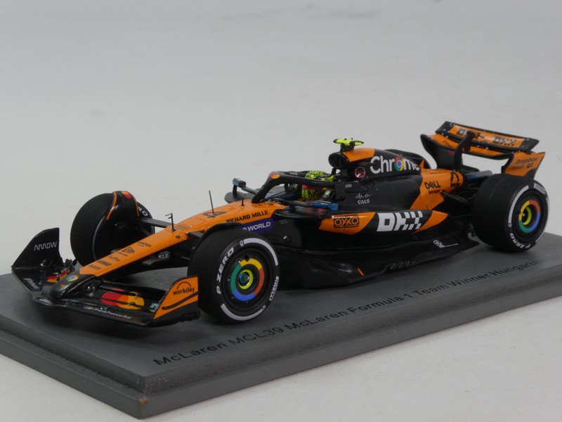 Mclaren MCL39 2025