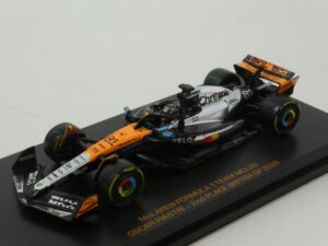 McLaren MCL39 2025