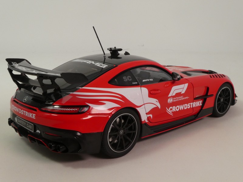 Mercedes-Benz AMG GT Black Series 2025 - immagine 2