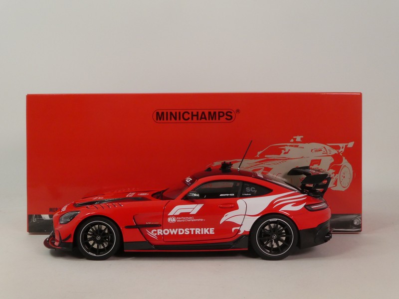 Mercedes-Benz AMG GT Black Series 2025 - immagine 3