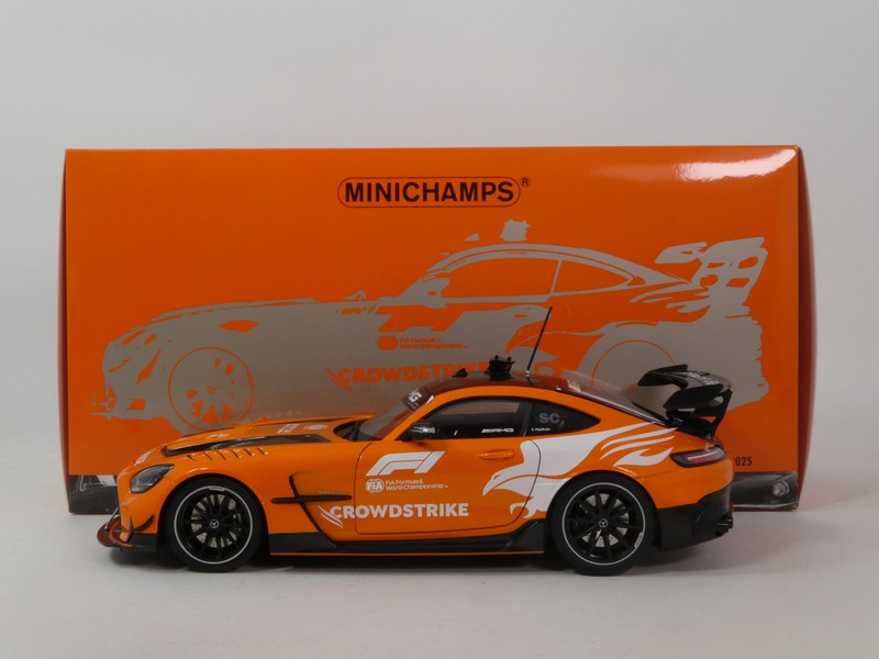 Mercedes-Benz AMG GT Black Series 2025 - immagine 3