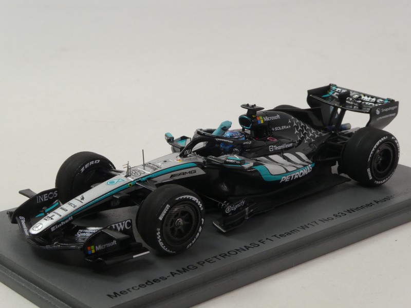 Mercedes-Benz W17 E Performance 2026