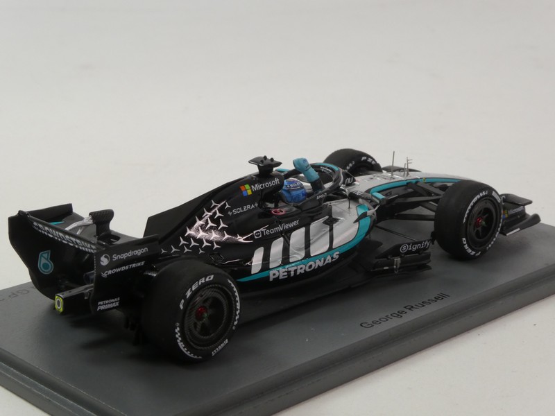 Mercedes-Benz W17 E Performance 2026 - immagine 2